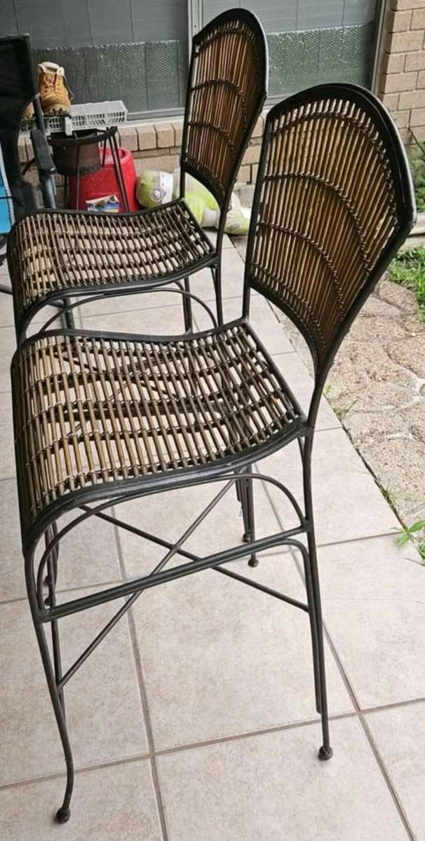 Set of 2 Wicker Bar Stools