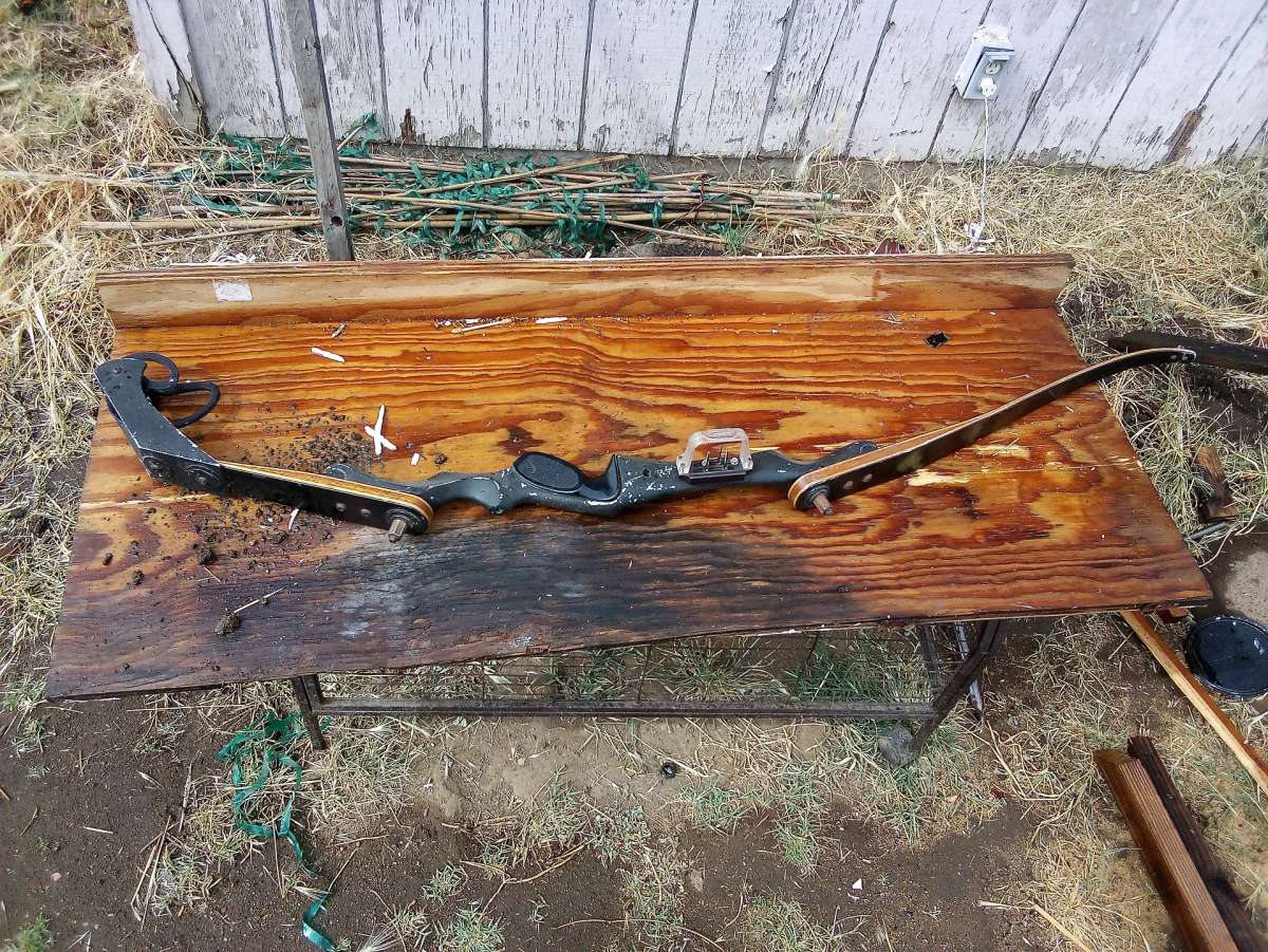 Vintage Grahams Dinabow