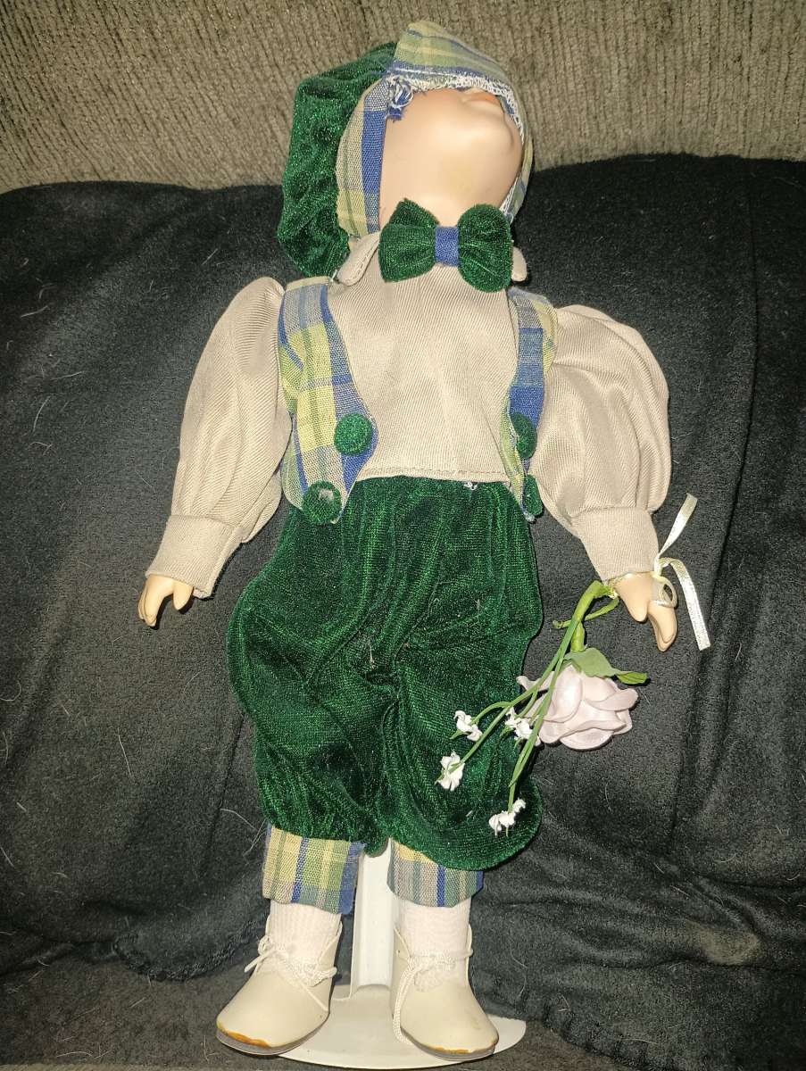 vintage porcelain dolls