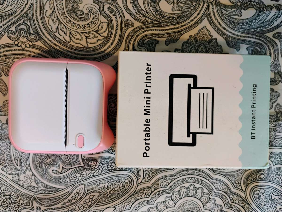 Small electronics unit six items included