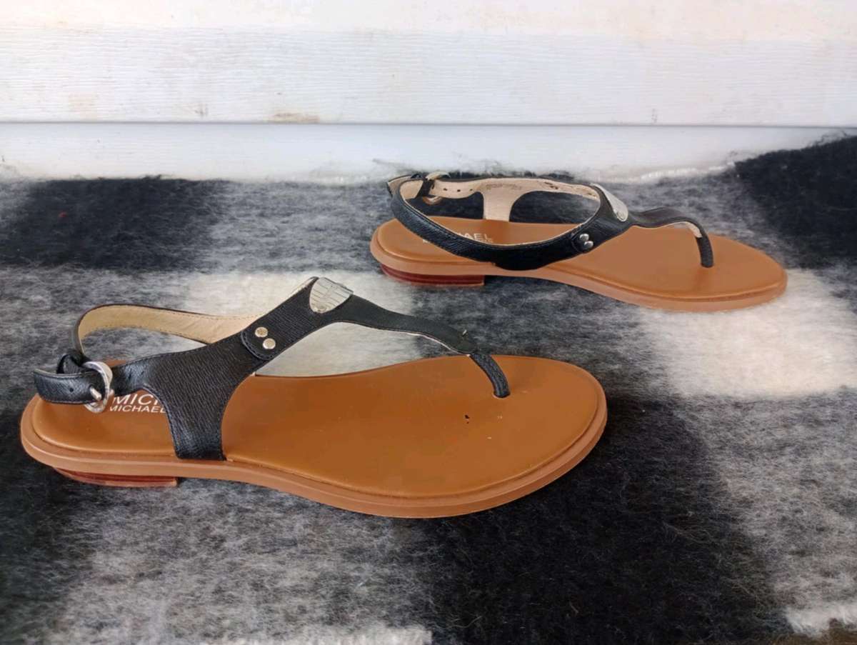 Michael Kors sandals size 7M