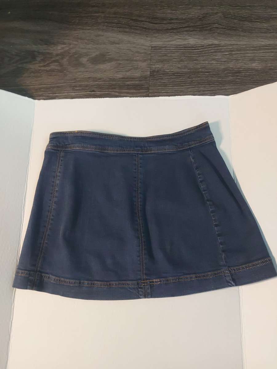 Free People Button Down Denim Skirt Size 6