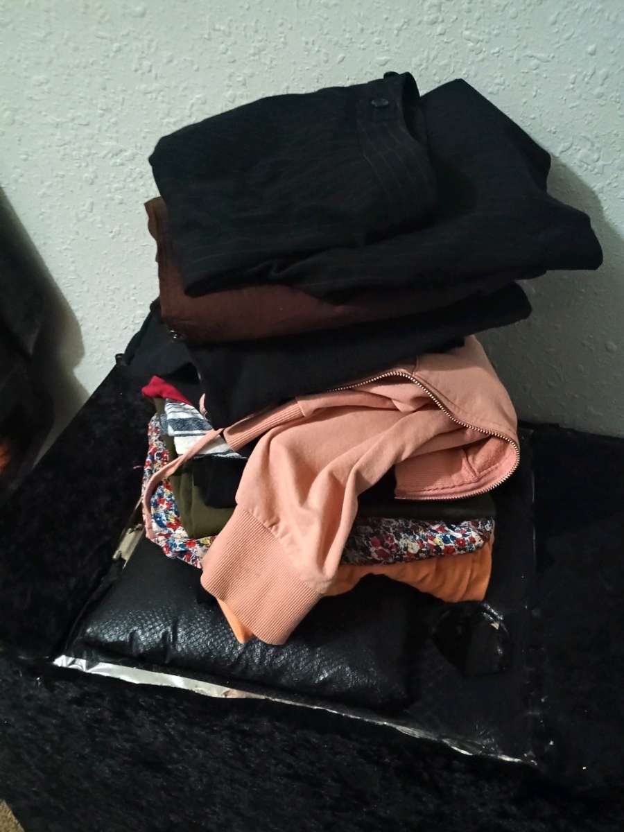 womens clothing size xl large n some smalls