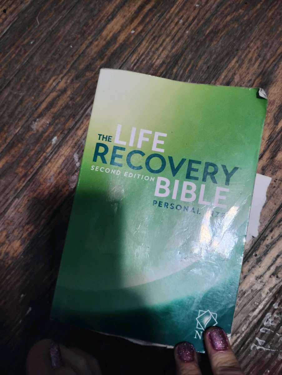 The Life Recovery Bible Second Edition Personal Size