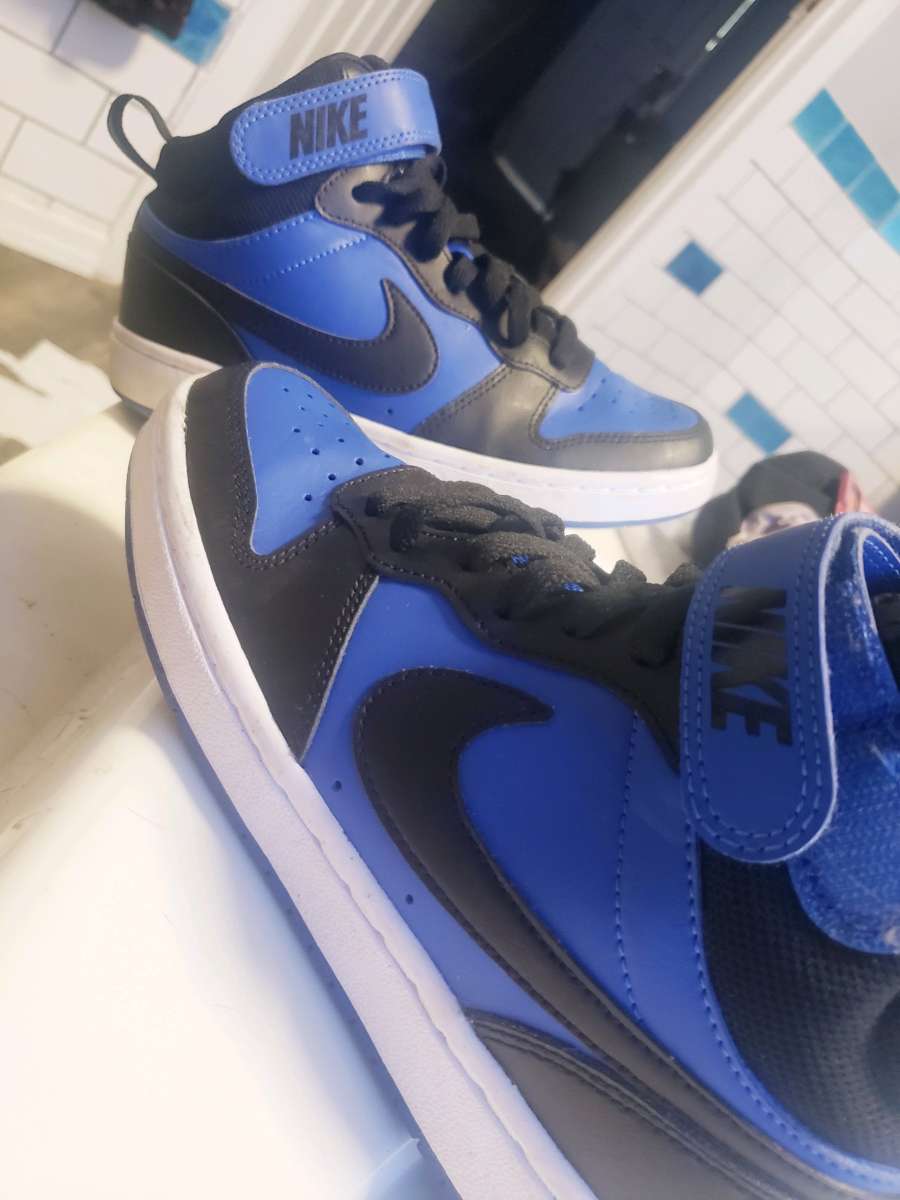 boys nikes