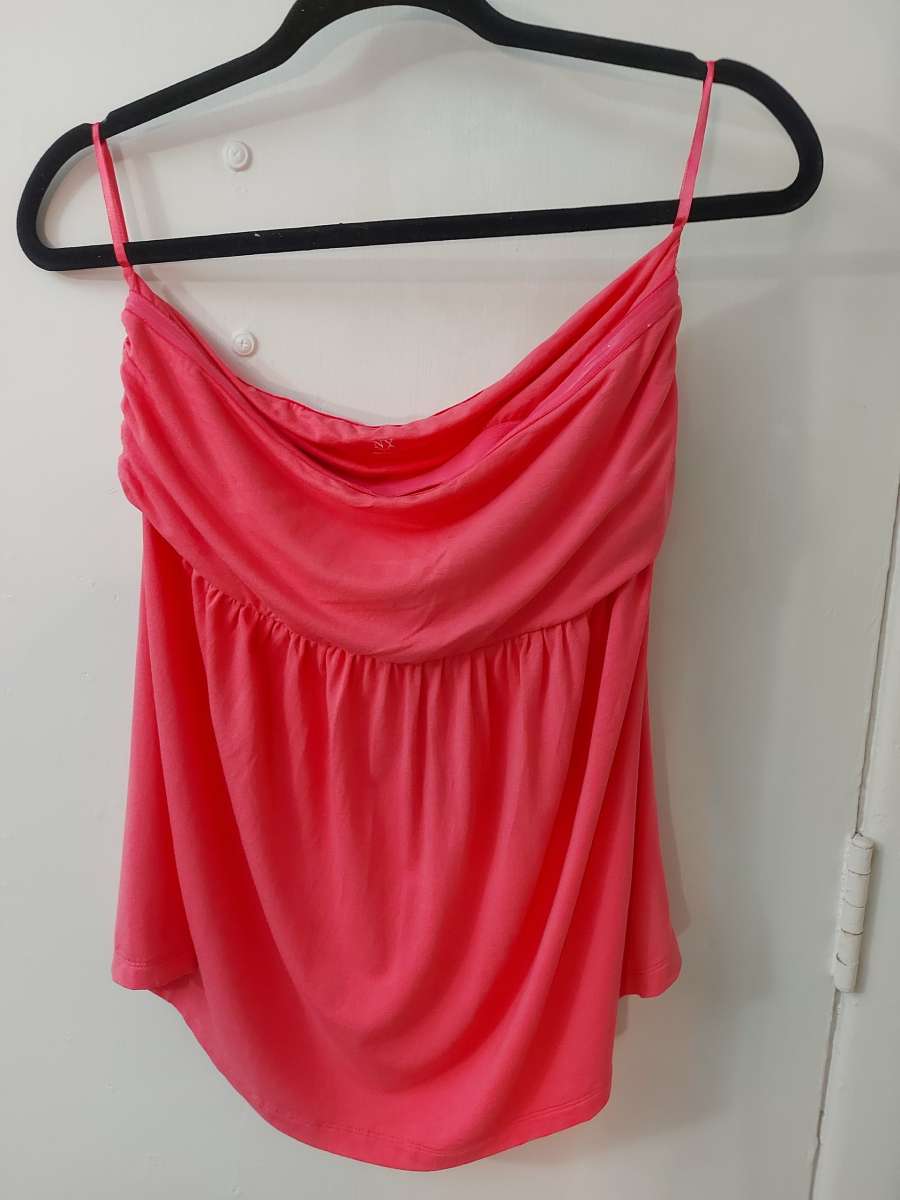 NY  CO New York and Company Pink Flowy Strapless Top Size M