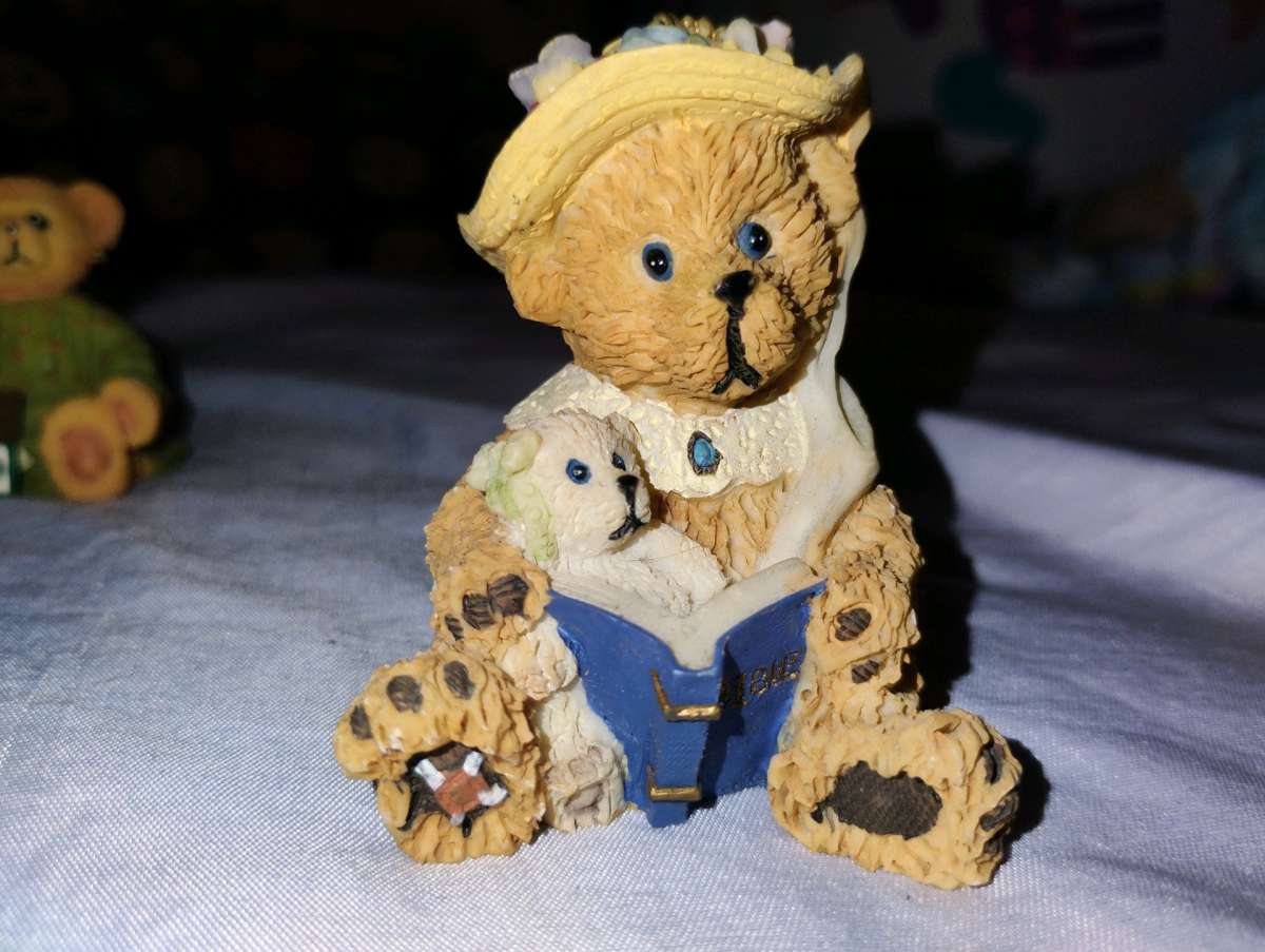 cherished teddies figures collectables