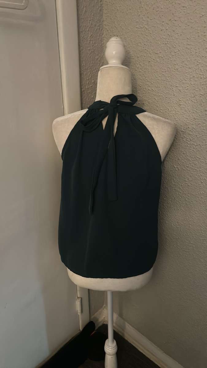 SHEIN Green Scalloped Tie Top Size XS