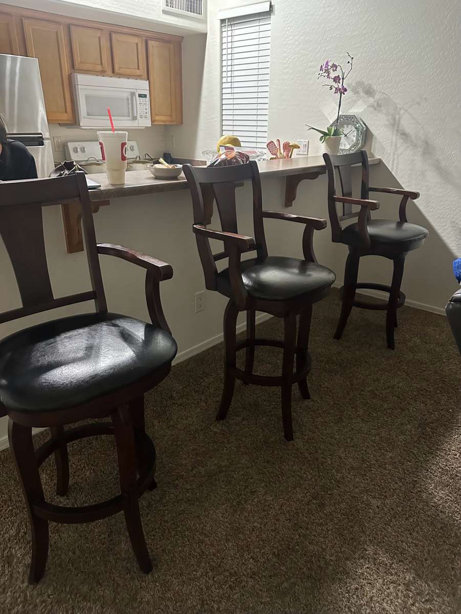 Set of 3 Wooden Bar Stools