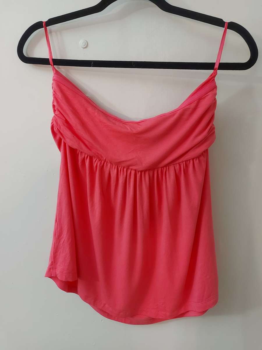NY  CO New York and Company Pink Flowy Strapless Top Size M
