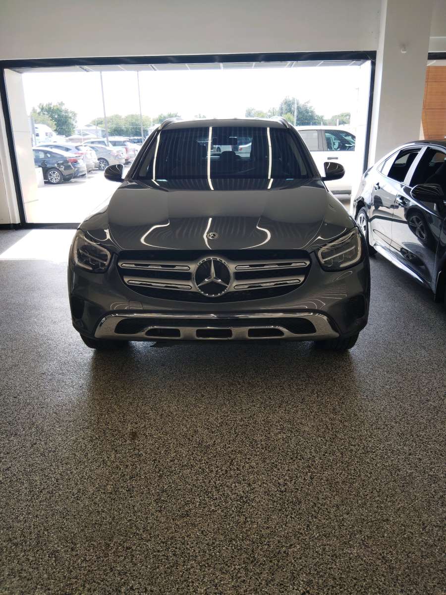 2021 MercedesBenz GLC300