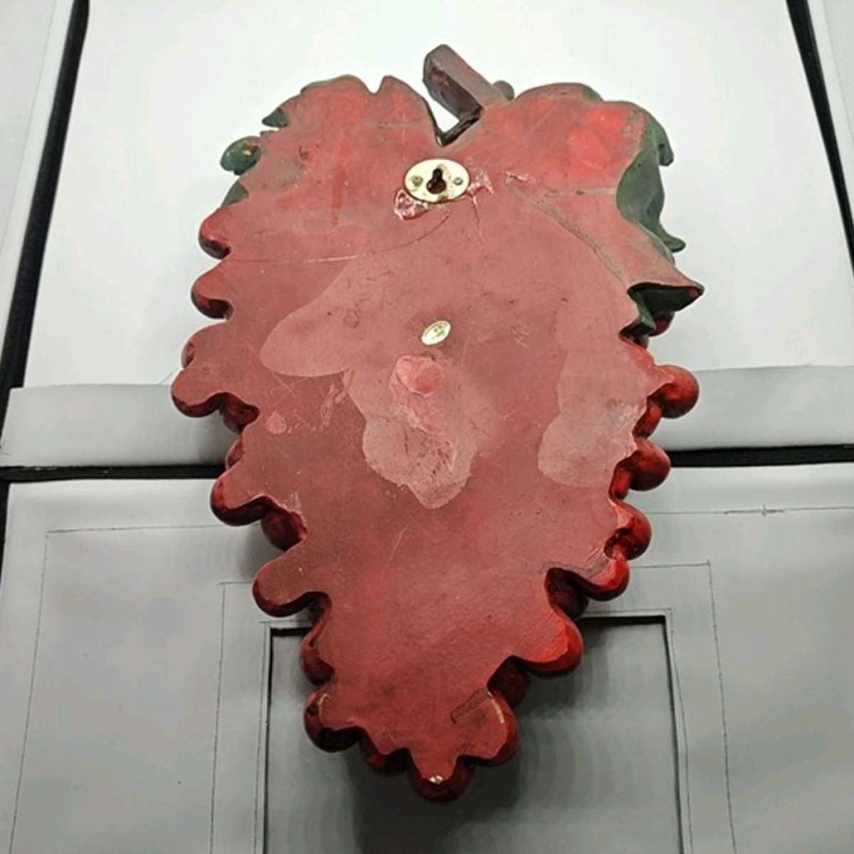 Vintage Beautiful Large Touch Of Class Resin Red Grape Wall