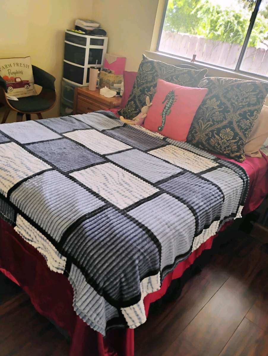 vndo cama full size como nueva