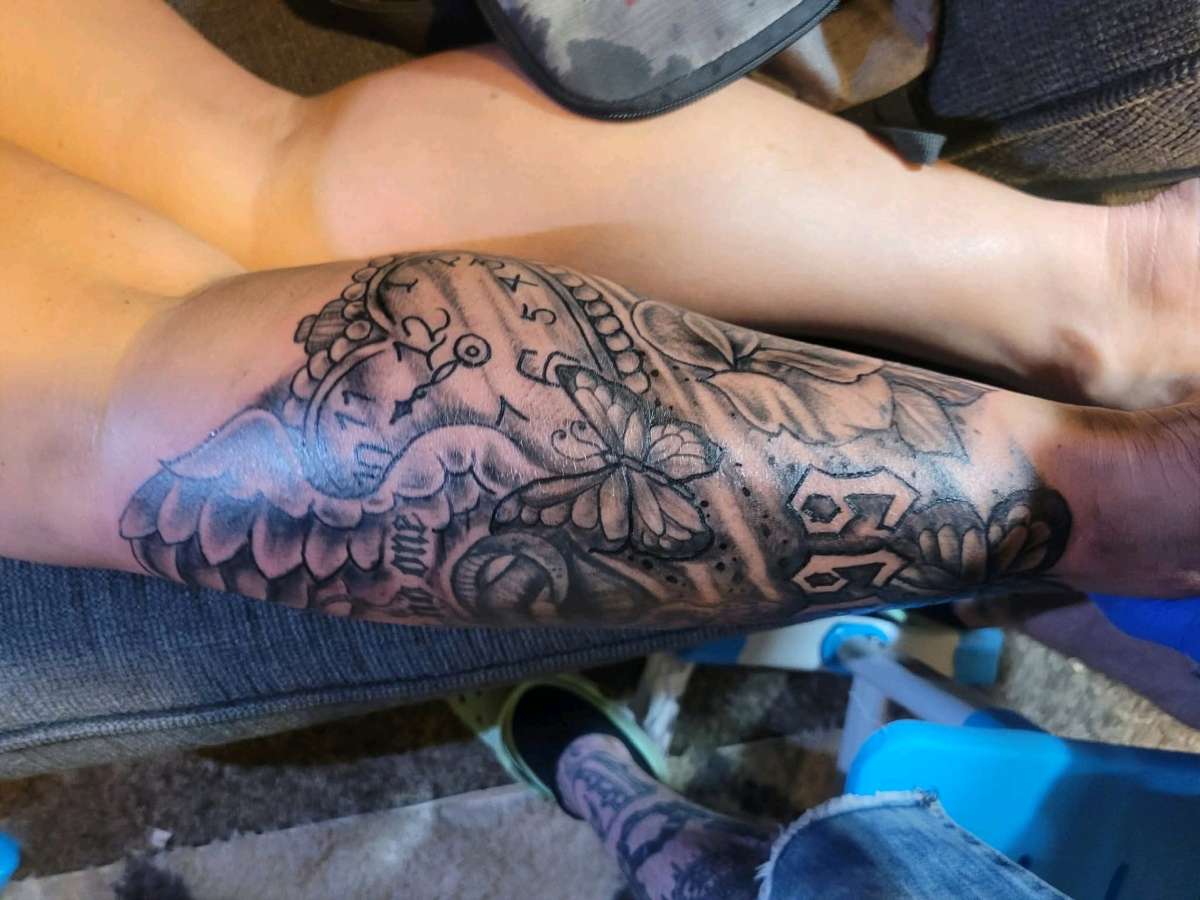 Professional tattoo work look me uonon fb donniemckee