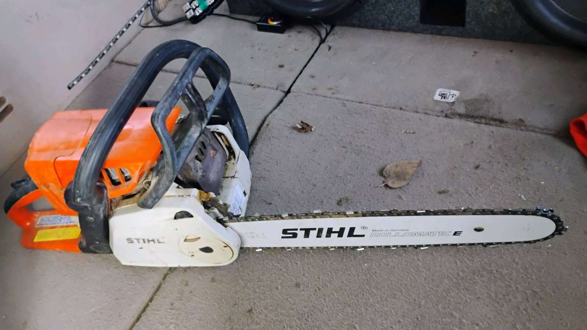 Stihl MS 210C Chainsaw