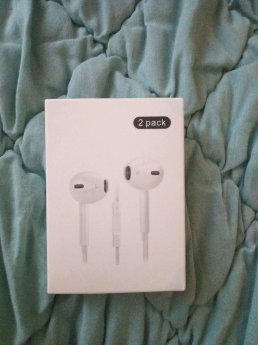 2 pack iPhone ear buds