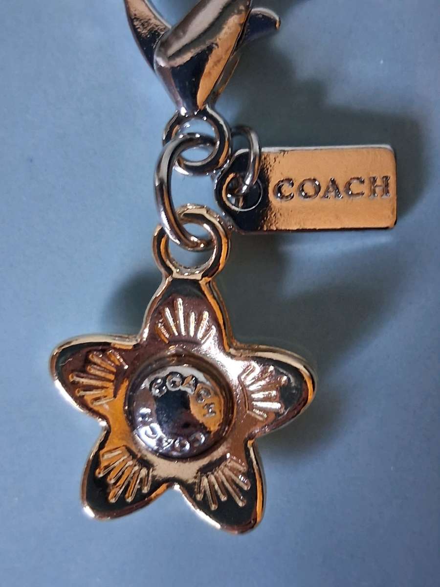 COACH FLOWER BAG CHARM KEYCHAIN OR ZIPPER PULL