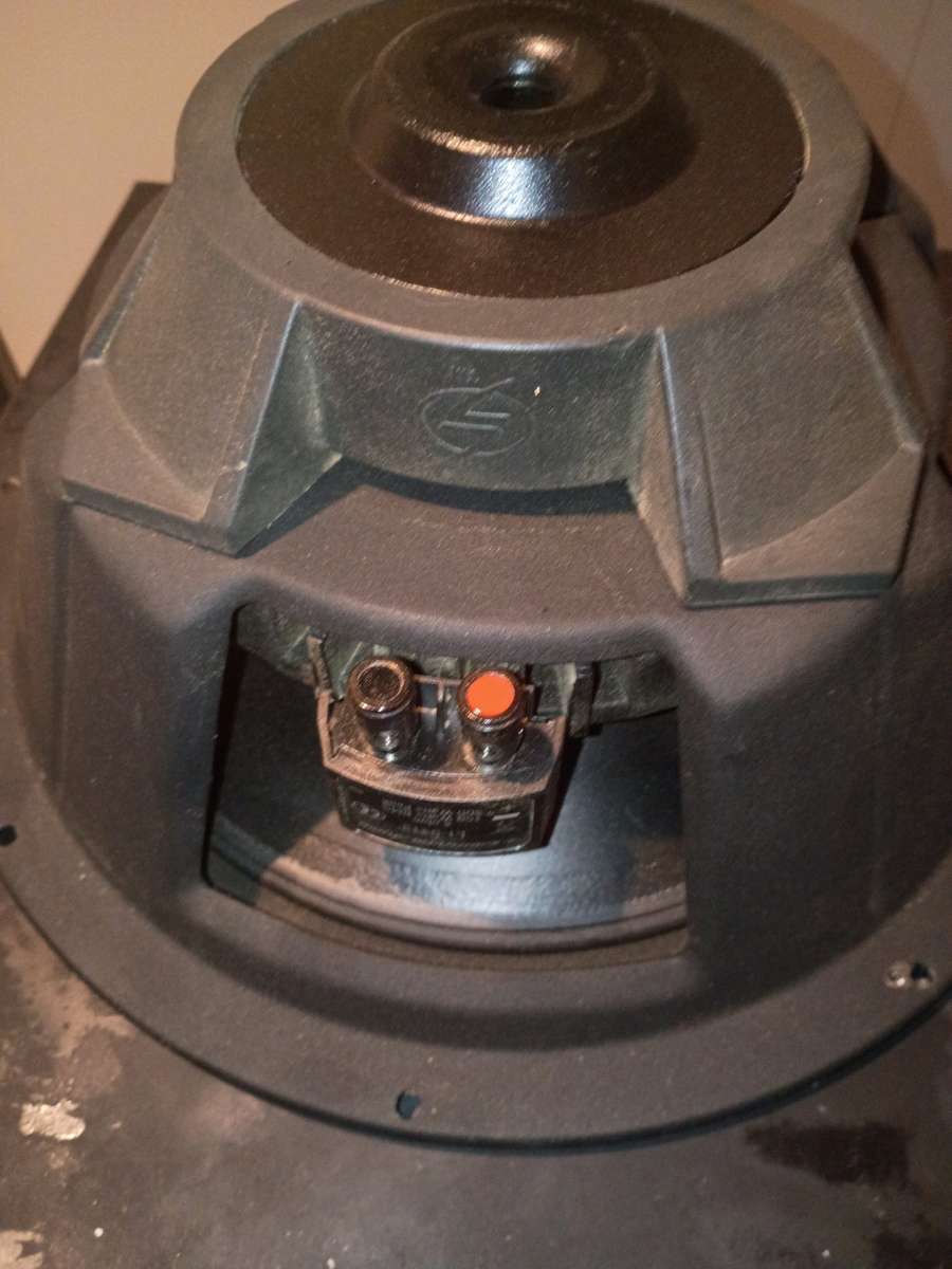 subwoofer 12
