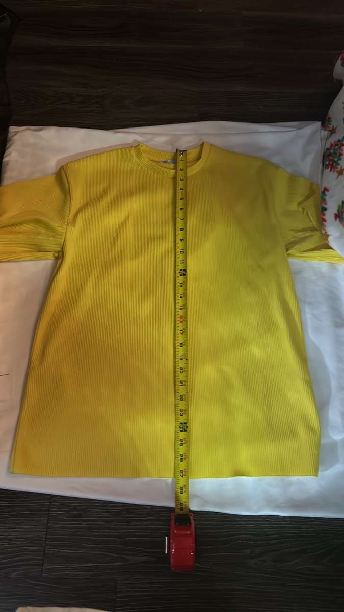 ZARA Yellow Ribbed Crewneck Top Short Sleeve Size Small