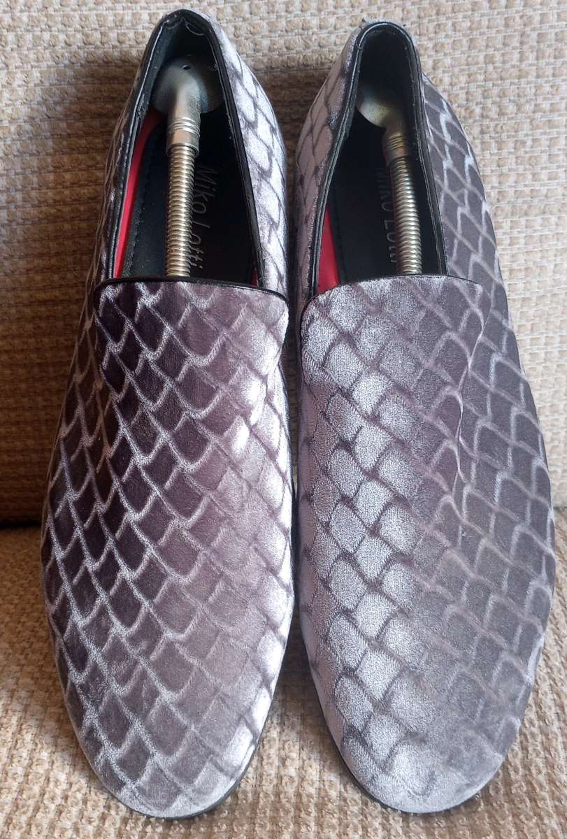 Miko Lotti Gray Slip On Dress or Casual Shoes