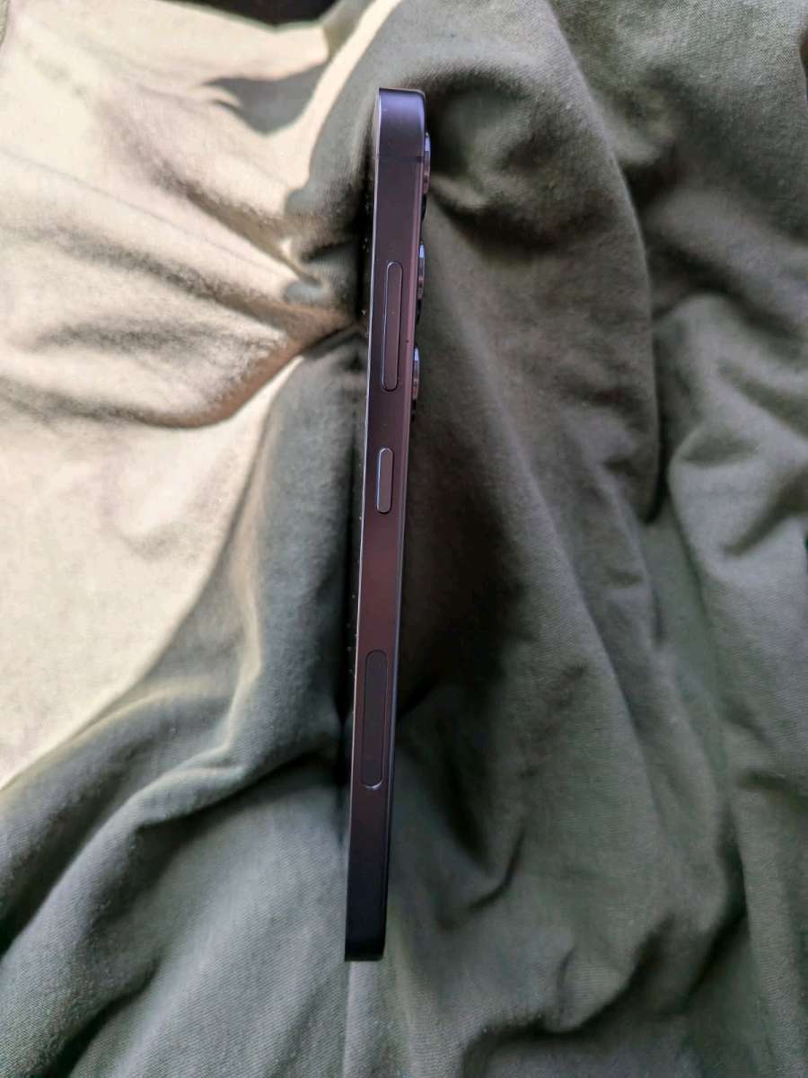 Samsung Galaxy S24 Plus with Otter Box Case