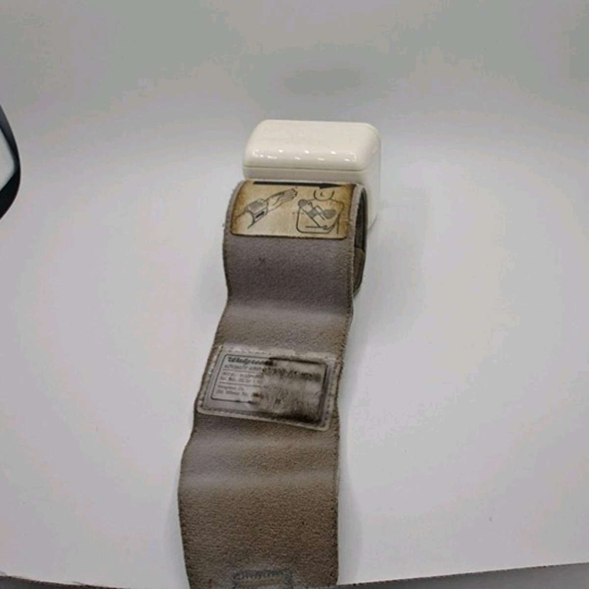 iHealth Neo Wireless Blood Pressure Monitor Grade C Conditio