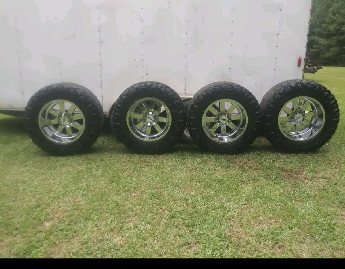 tires n truck bed cover