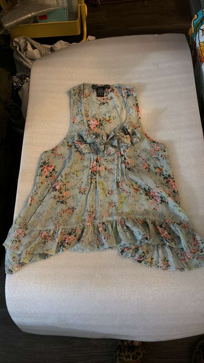 Living Doll Los Angeles Sleeveless Floral Tank Size S  Cotta