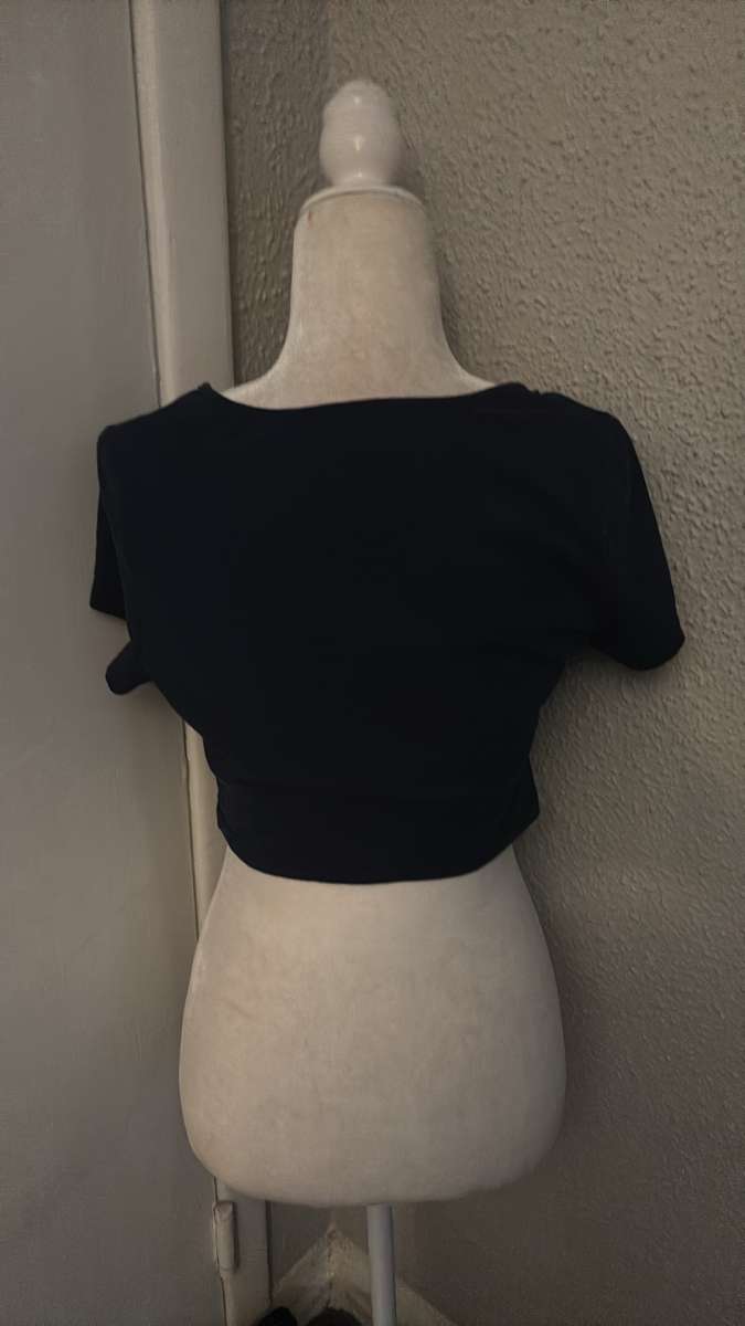SHEIN Navy Shirred Tie Front Crop Top Size L