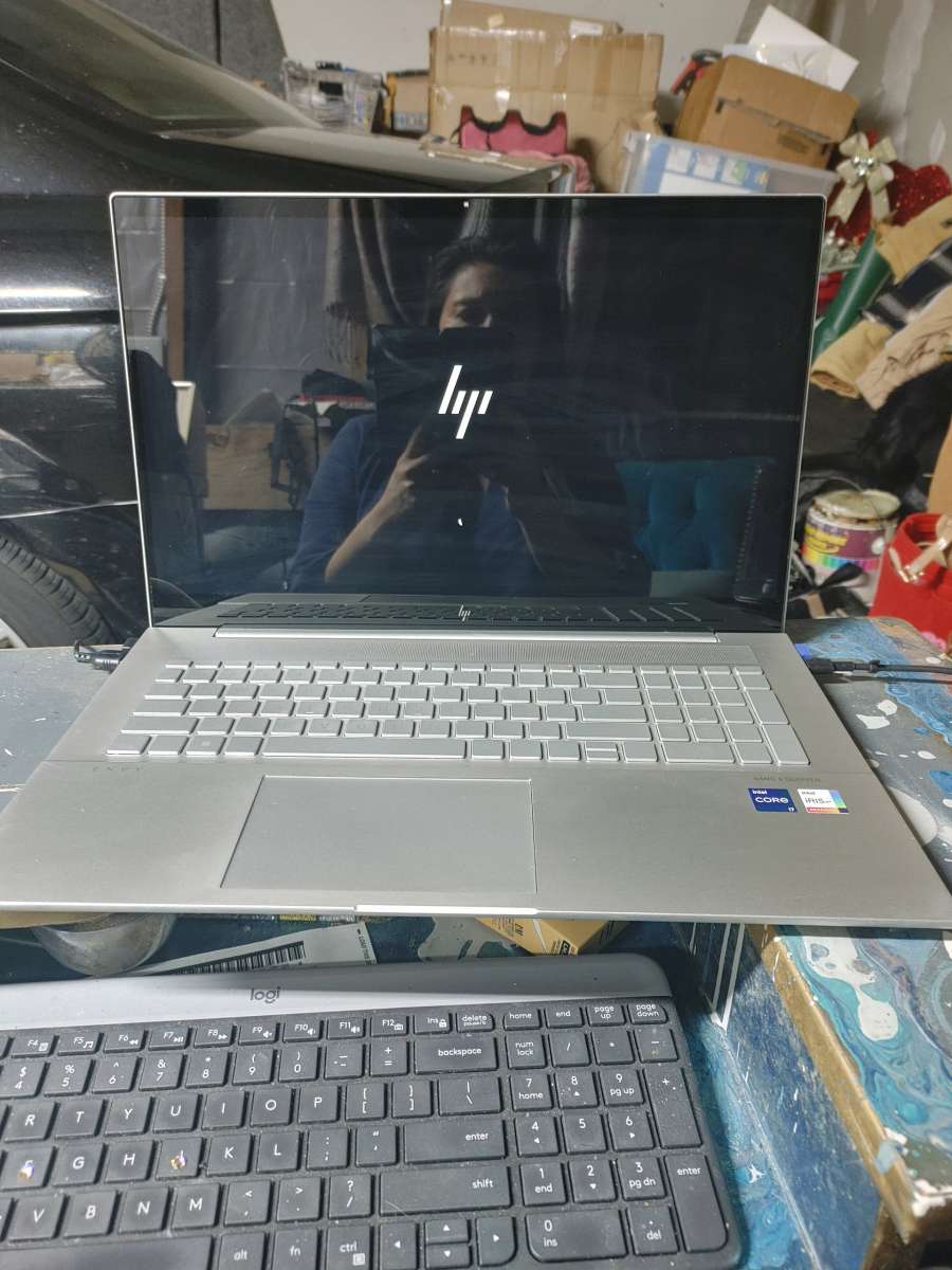 HP ENVY i7
