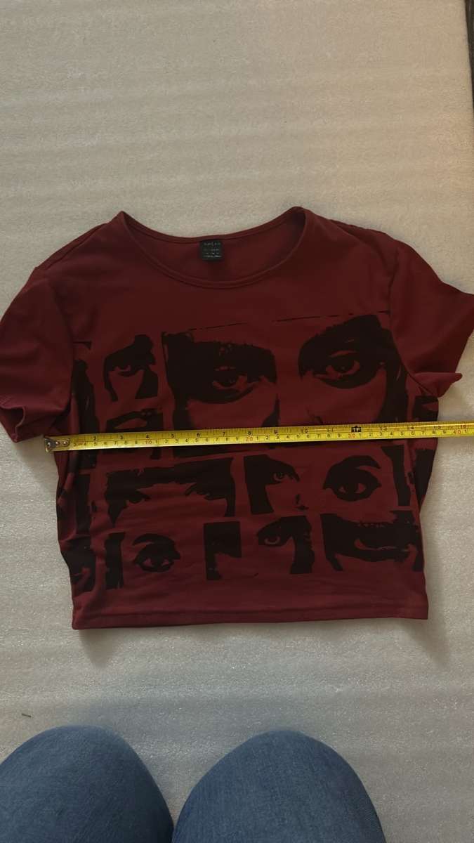 SHEIN Maroon Icon 90s Graphic Crop Tshirt Size M