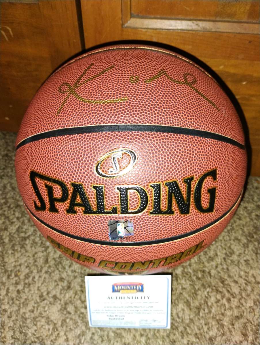 Kobe Bryant signed basketball