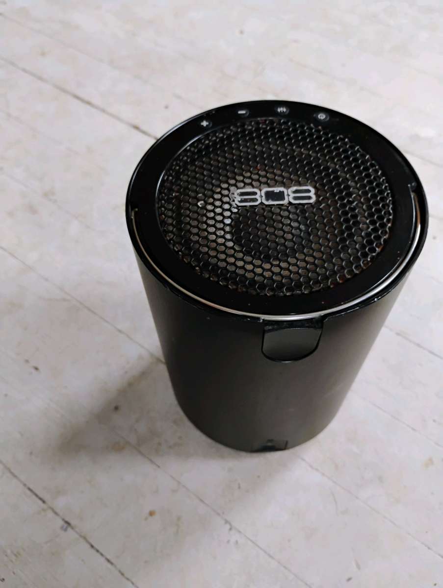 808 canz xl Bluetooth speaker