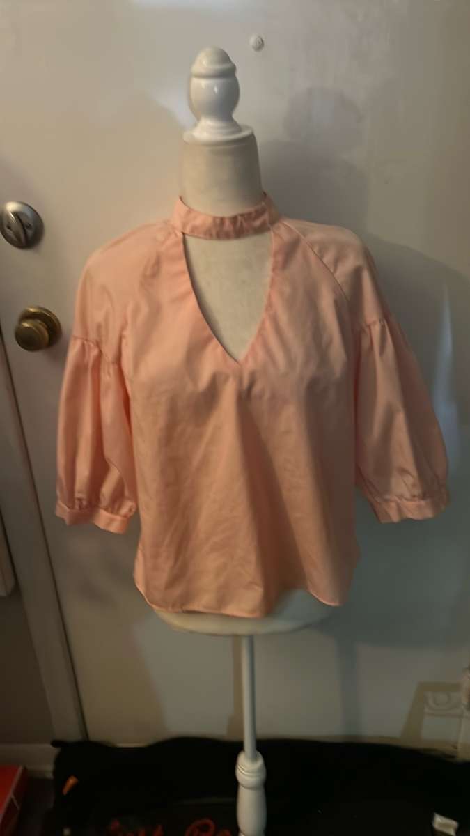 Bleuh Ciel Cowl Balloon Sleeve Choker V Line Peach Blouse M