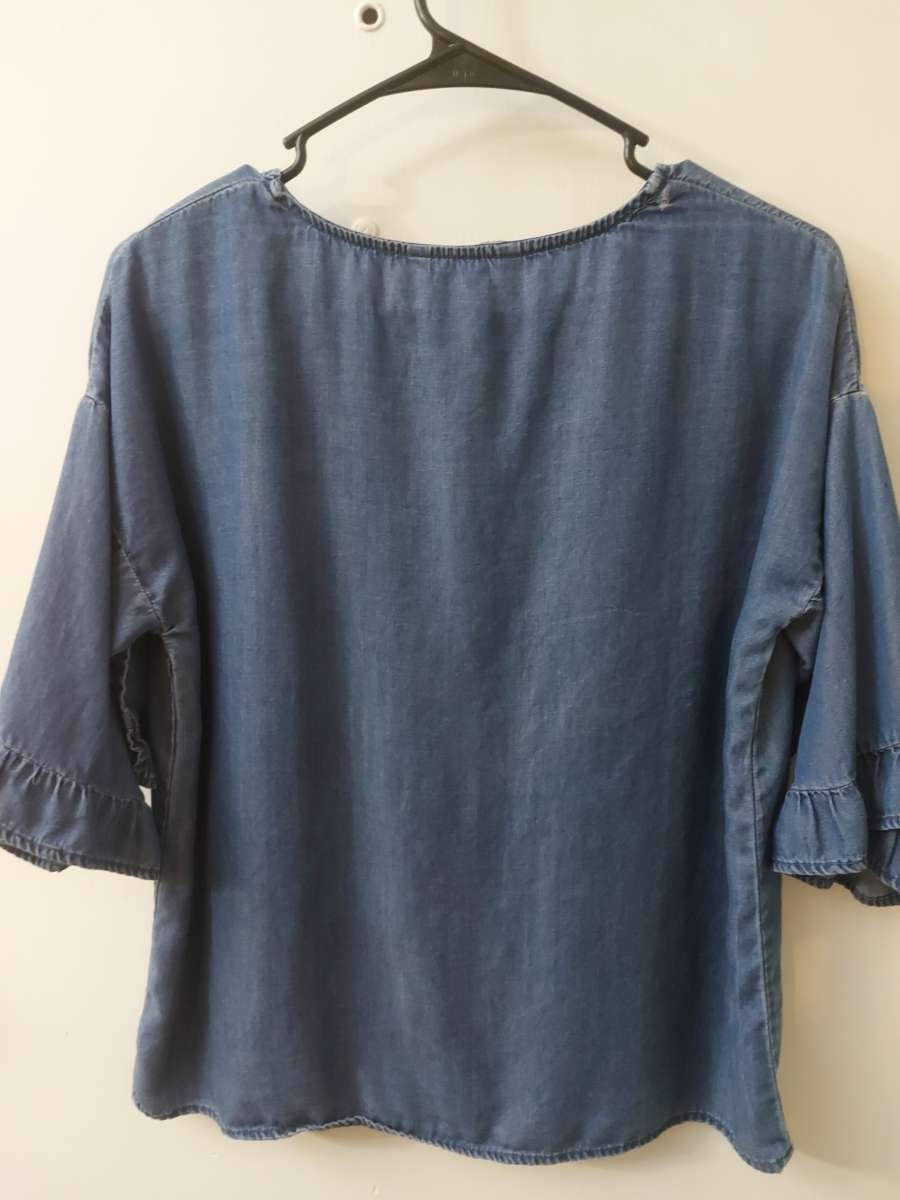 DizzyLissy Lightweight Denim Ruffle Top Size M Boho Festival