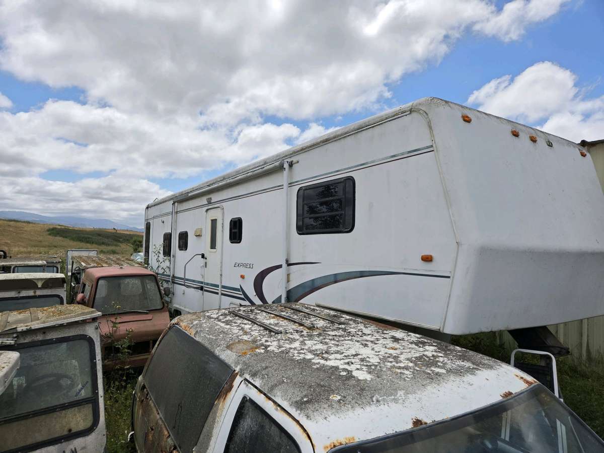 golfcarts s10 Chevy blazer motor and granny and many others