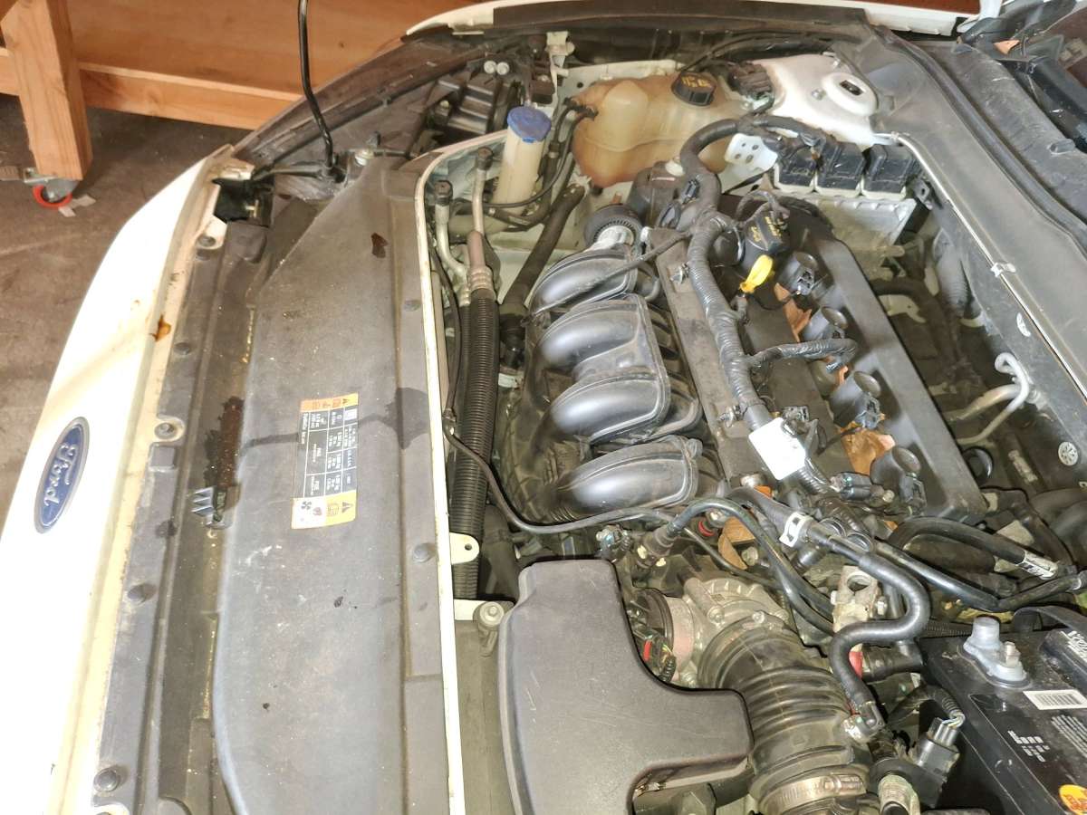 Ford fusion SE 2015