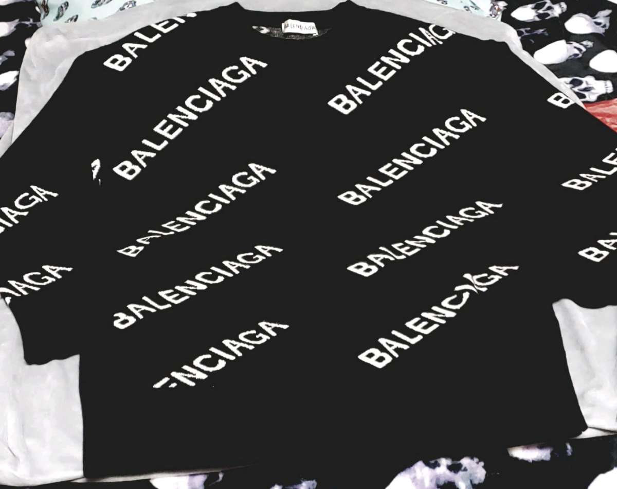balenciaga sweater