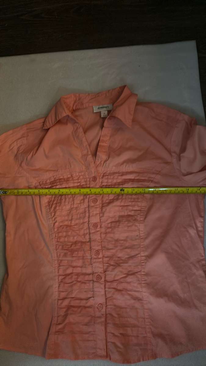 Dress Barn Pleated Front Button Down Blouse Size S Peach