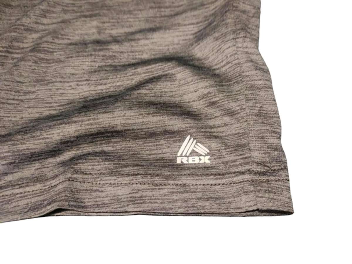 Reebok Solid Color Contrasting Stitching Undershirt Medium G