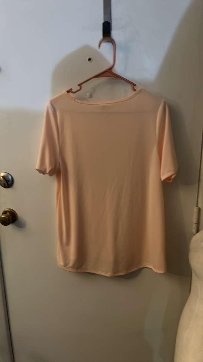 Under Armour Womens Loose Crew Neck UPF Heat Gear Size Large