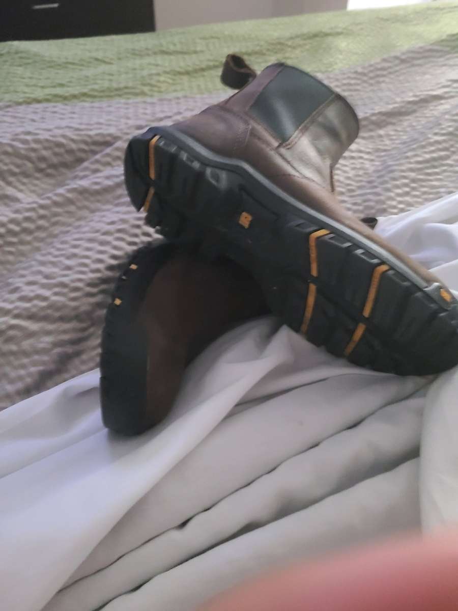 catepillars boots