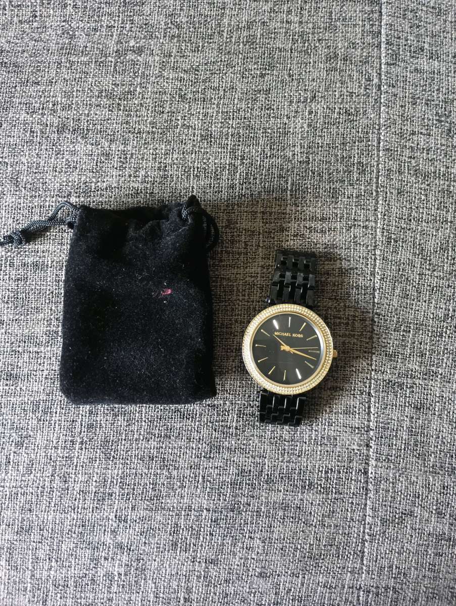 MICHAEL KORS Darci Black Dial Black Ionplated Ladie watch