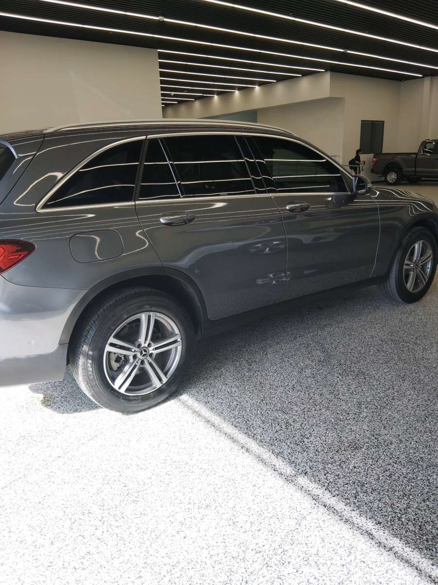 2021 MercedesBenz GLC300