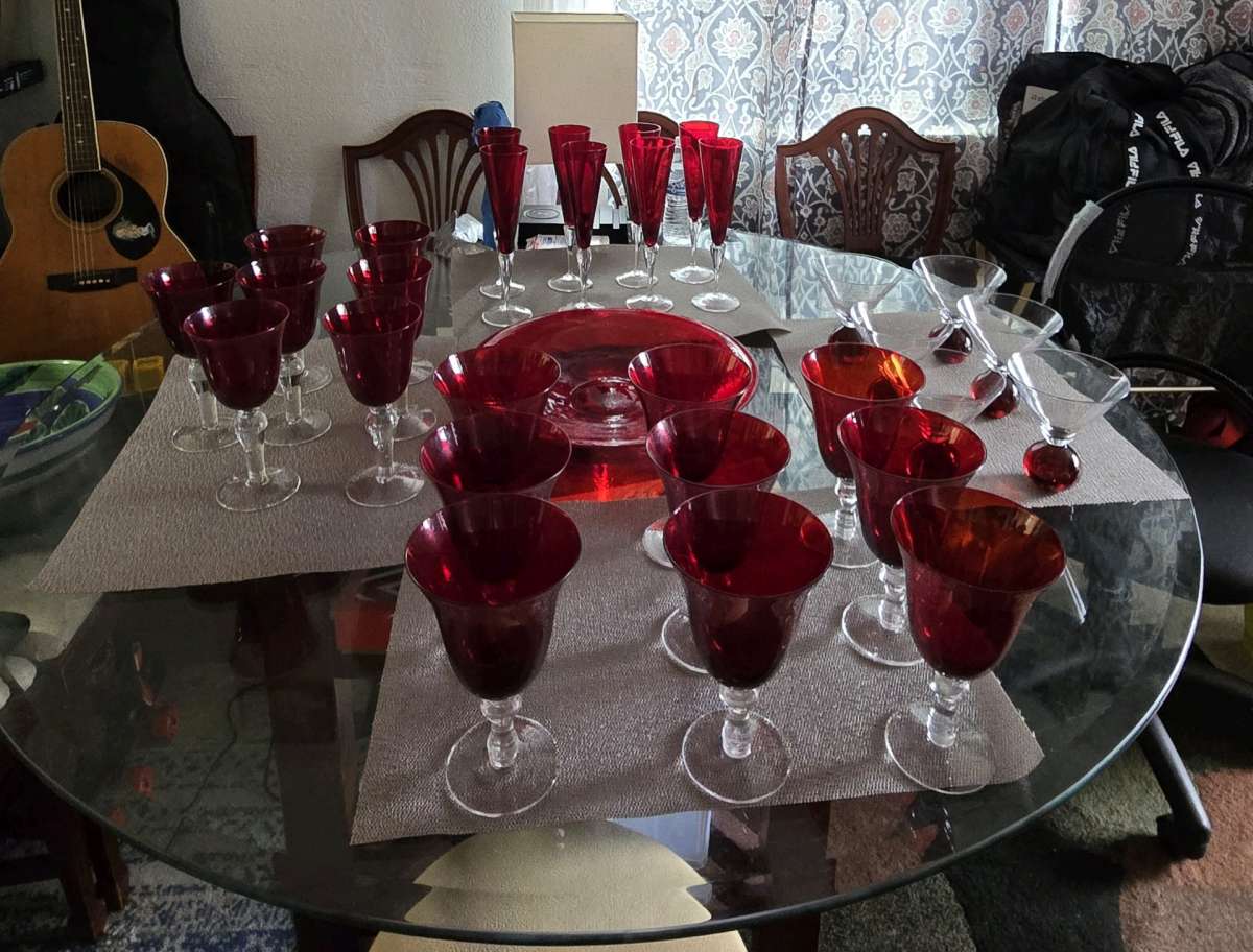 set de copas son 32 piezas