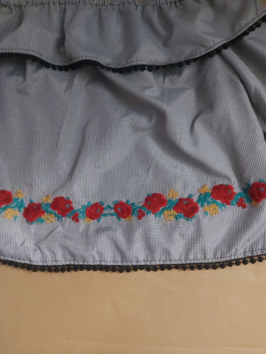 Bleuh Ciel Embroidered Gingham Boho Top BlackWhiteRed Size S