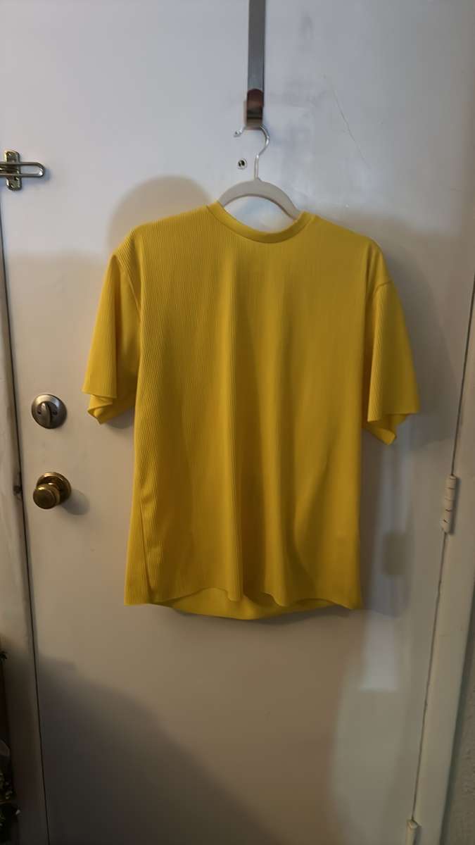 ZARA Yellow Ribbed Crewneck Top Short Sleeve Size Small