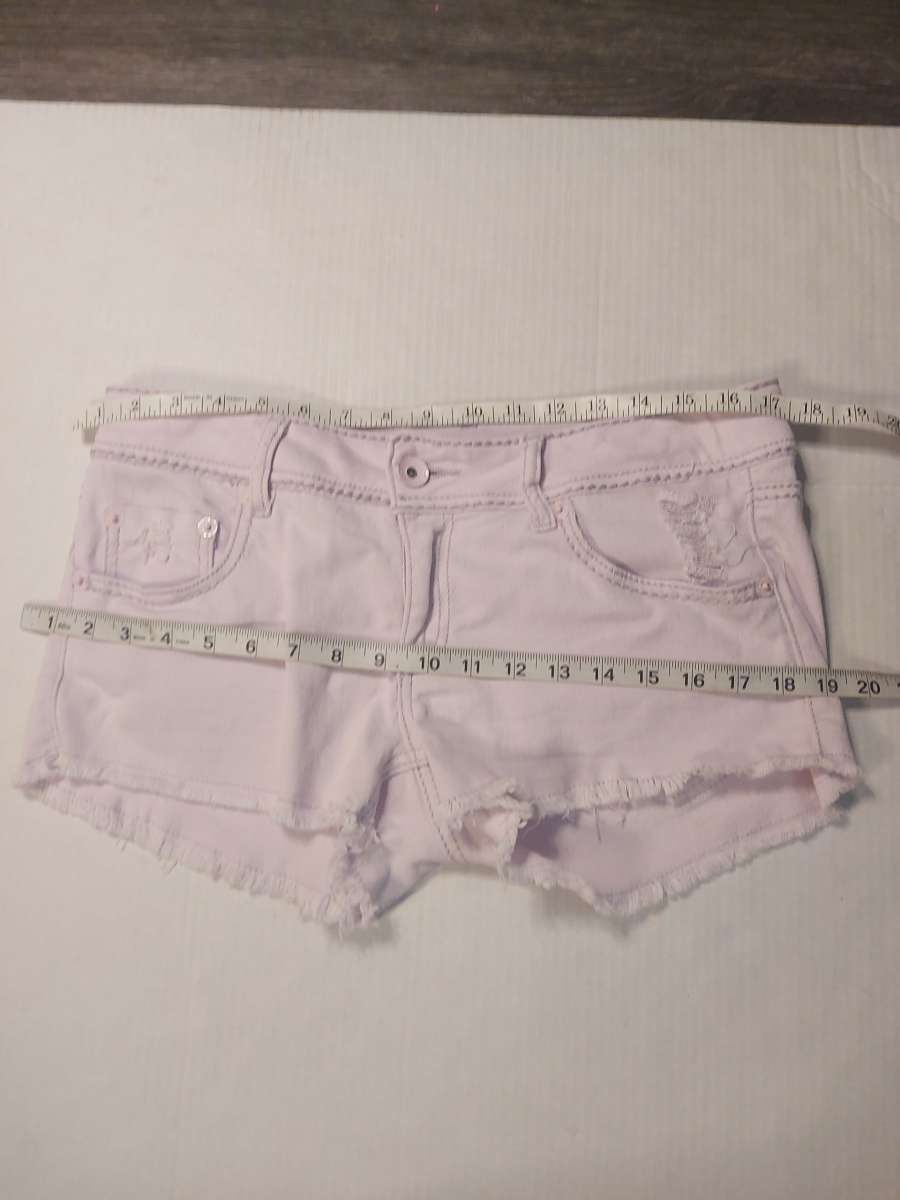Dollhouse Lilac Purple Raw Hem Shorts Size Juniors