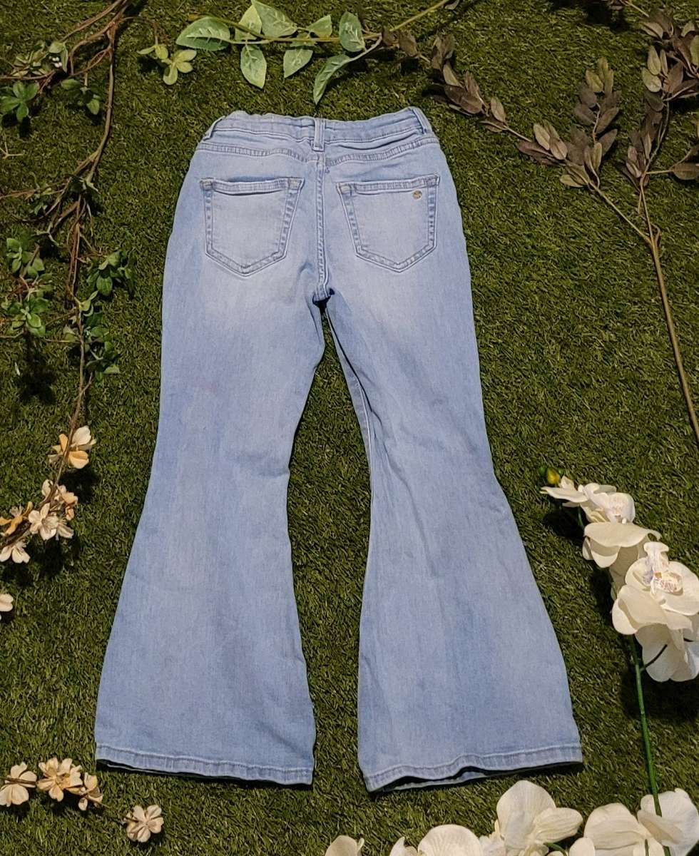 Light Wish Kids Flare Jeans
