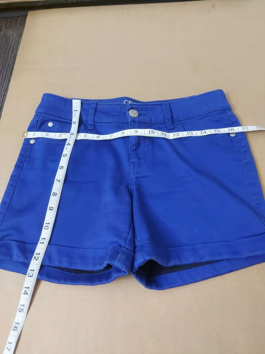 Celebrity Pink Electric Blue Jean Shorts Size S